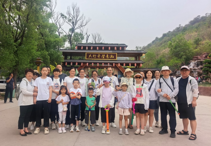 山西赤壁悬流一日游